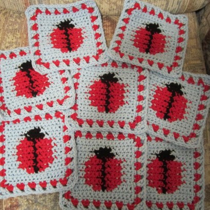 Ladybug crochet afghan pattern from "Afghans for all Seasons" by Leisure Arts.